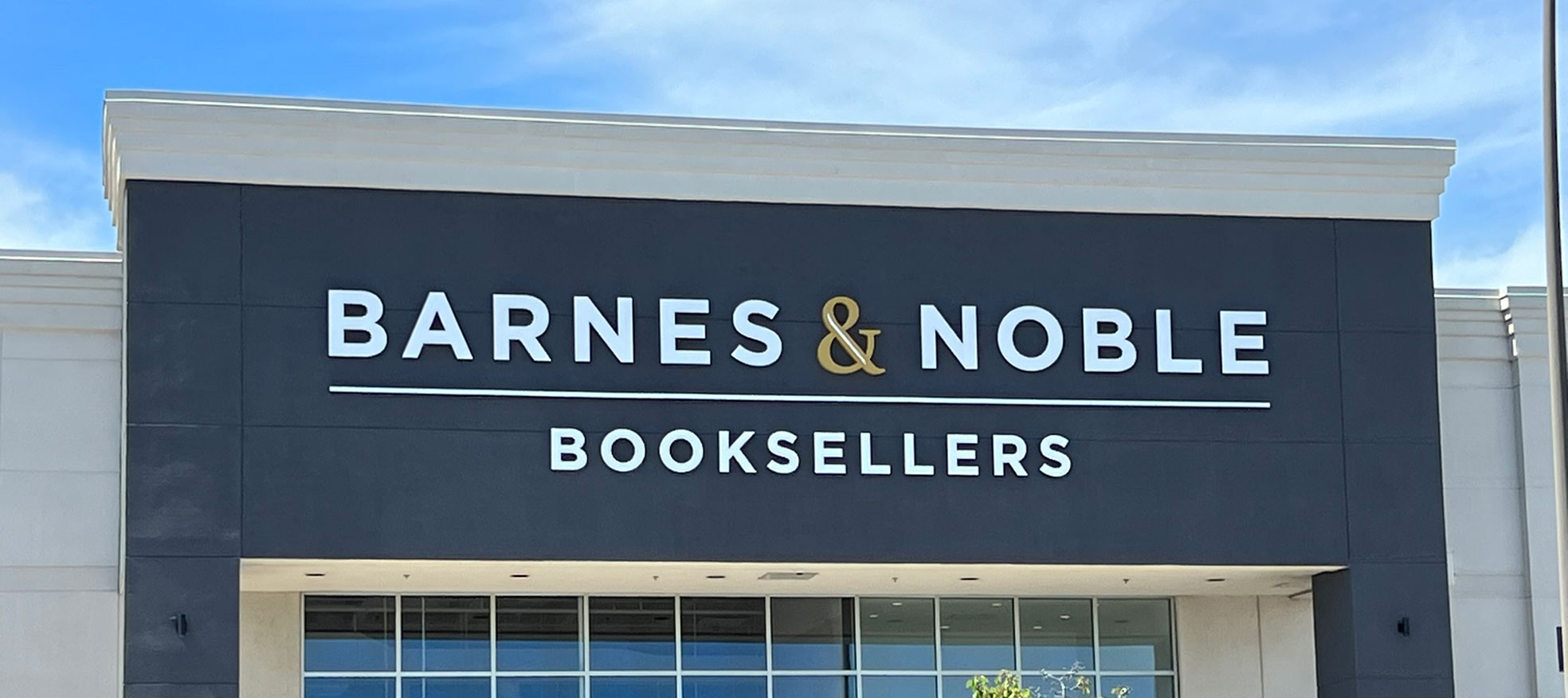 Barnes & Noble