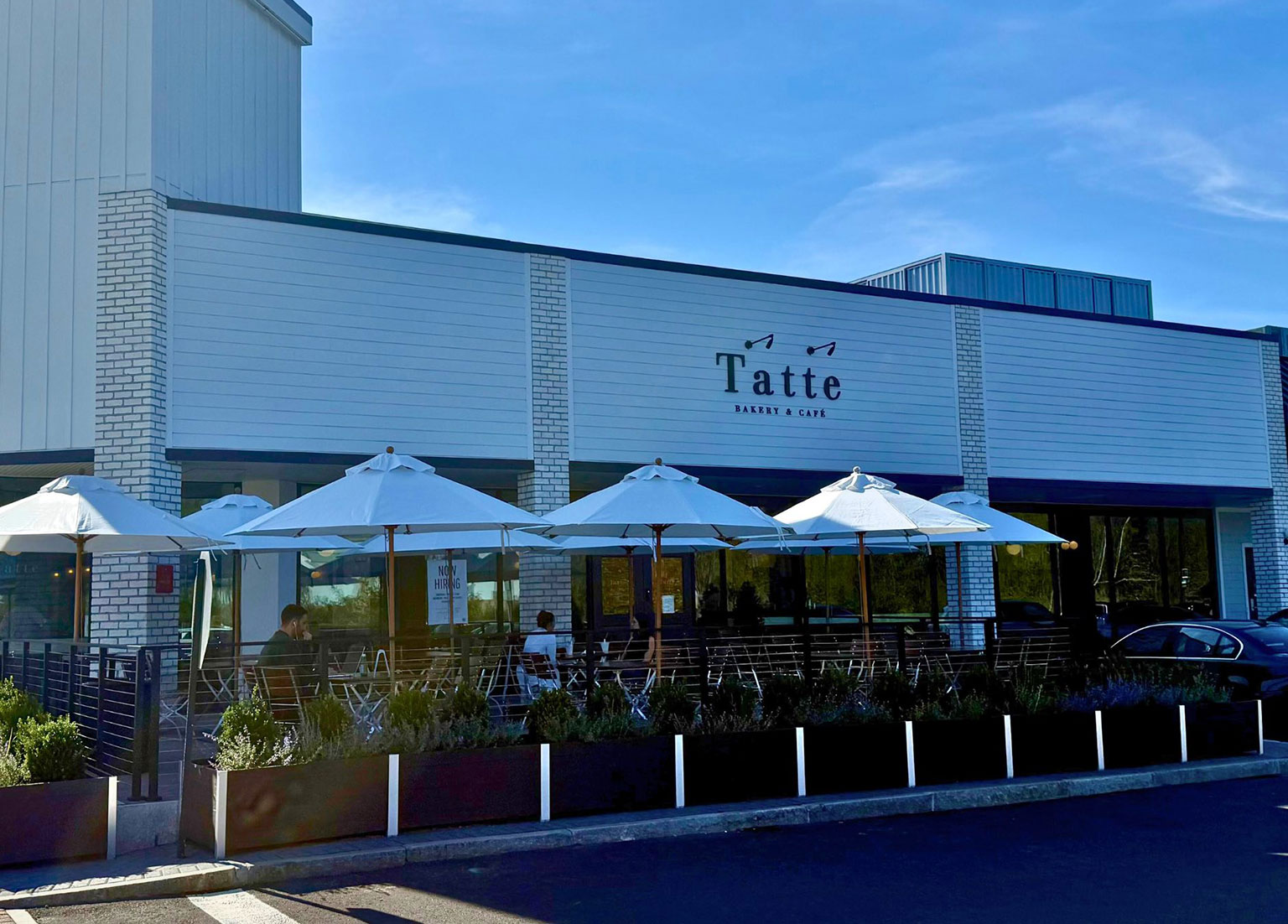 Tatte Bakery & Cafe exterios